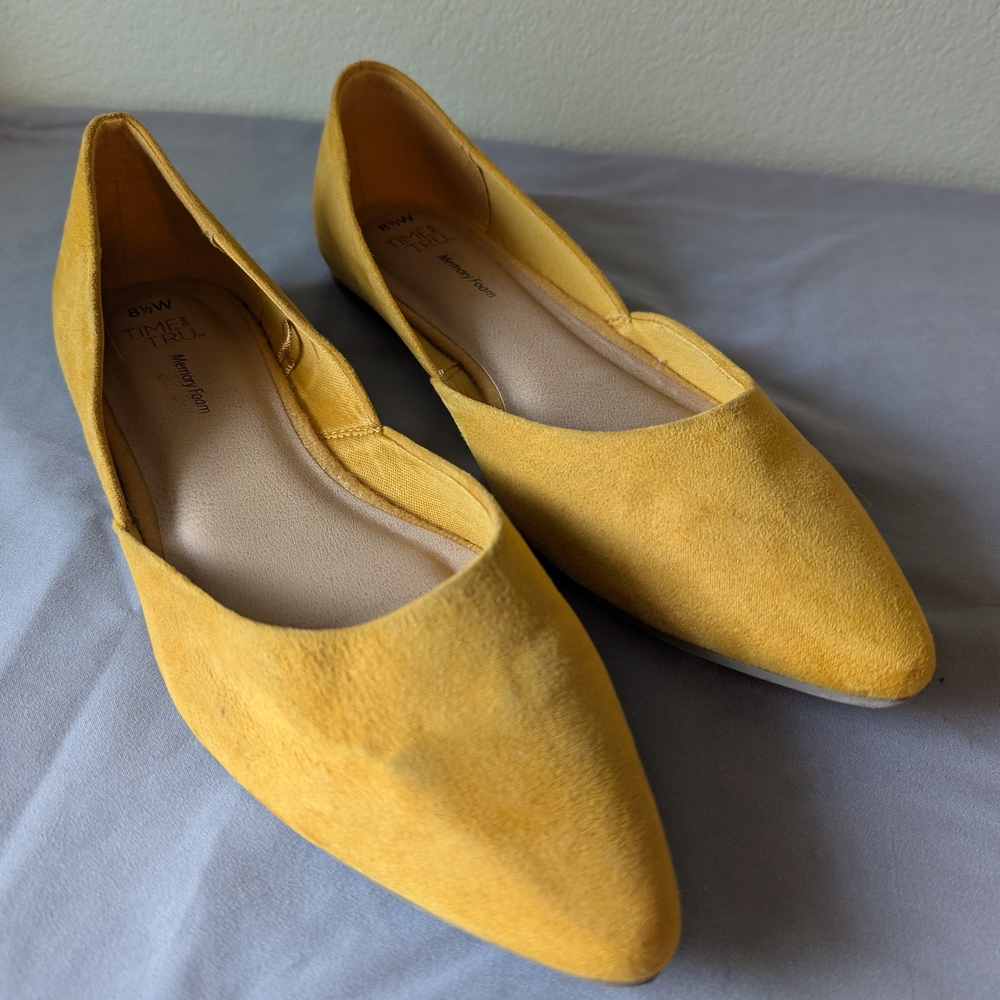 Time and Tru Yellow Ballet Flats with Minimalist Design